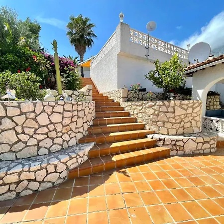 Casa El Paraiso En 别墅
