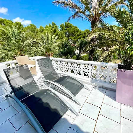 Casa El Paraiso En 别墅